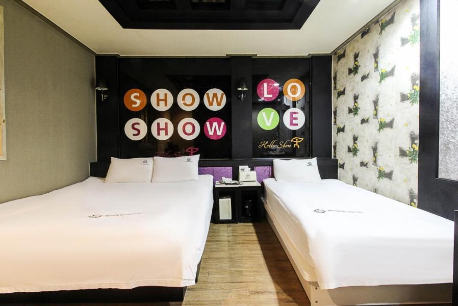 Show Hotel Haeundae Пусан Екстериор снимка