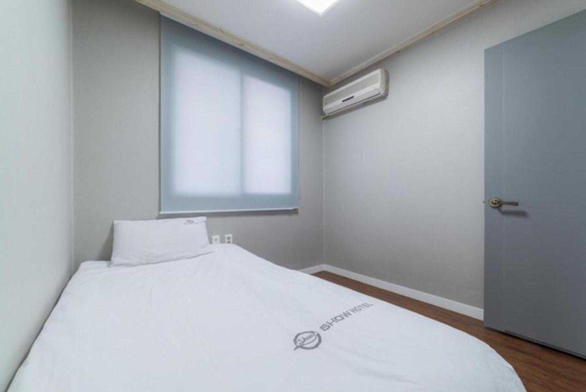 Show Hotel Haeundae Пусан Екстериор снимка
